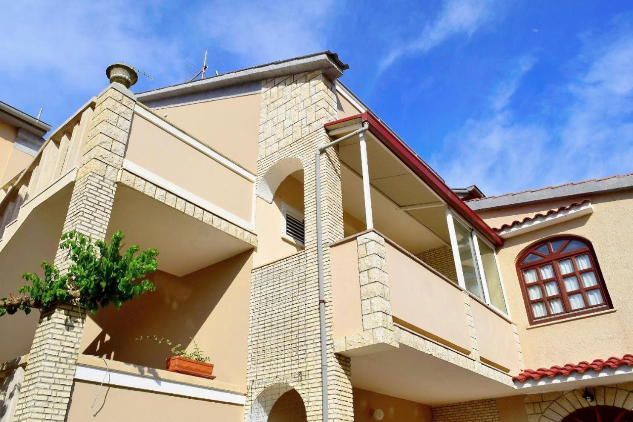 Zoro Apartments Palit Ngoại thất bức ảnh